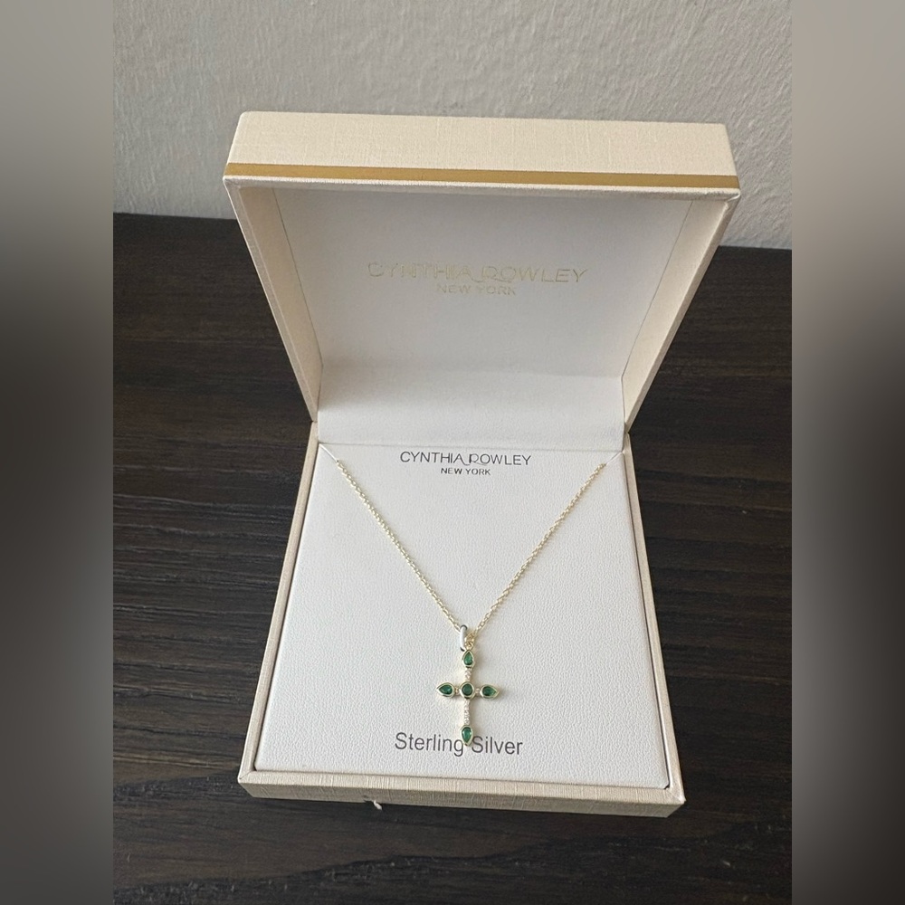 NEW Cynthia Rowley Gold Cross Necklace